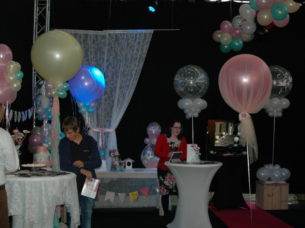 balloonzone-op-de-bruidsbeurs-in-assendelft