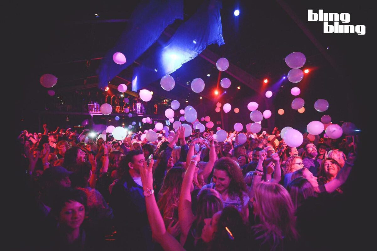 Ballonnen-laten-vallen-concert