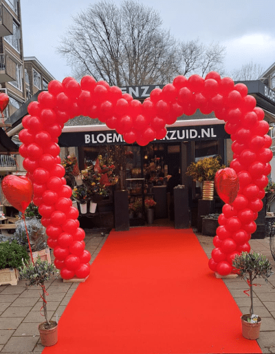 ballonboog hartvorm rood in Amsterdam