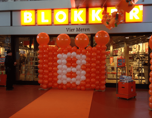 ballonnenmuur opening Blokker Alkmaar