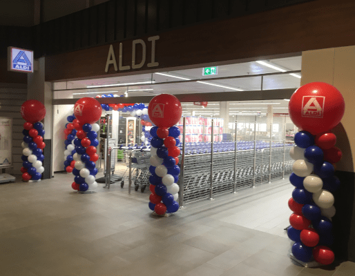 ballonpilaren opening Aldi Supermarkt