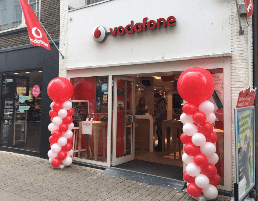 ballonpilaren promotieactie Vodafone winkel