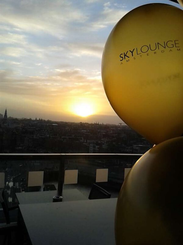 sky lounge