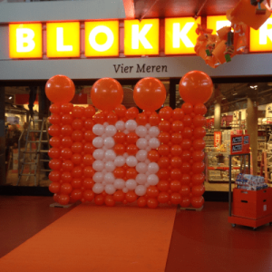 ballonnenmuur opening Blokker Alkmaar